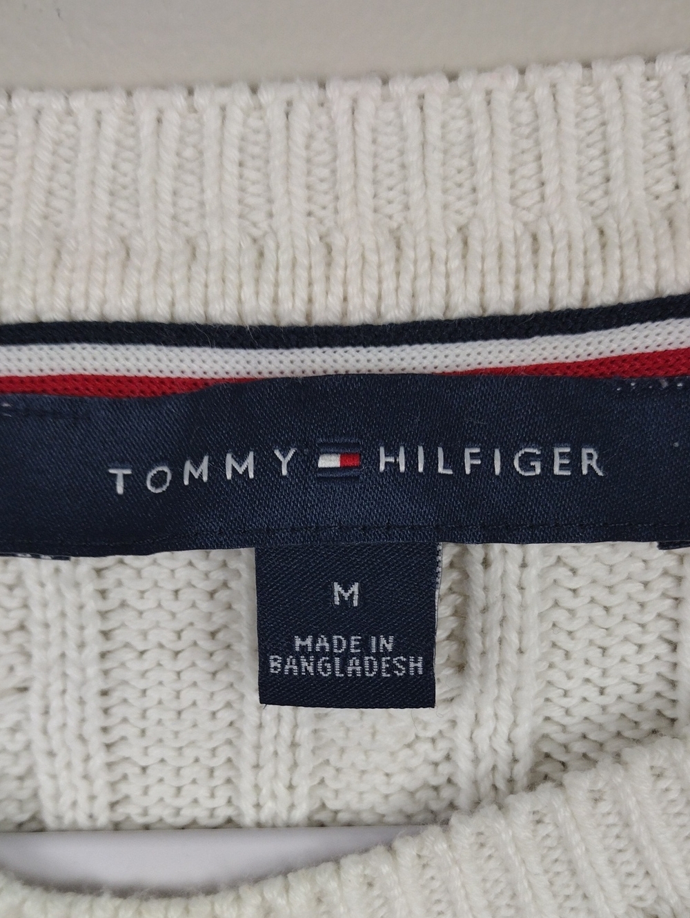 Tommy Hilfiger White Cable Knit Navy Striped Hem Crewneck Long Sleeve Sweater - Picture 4 of 12